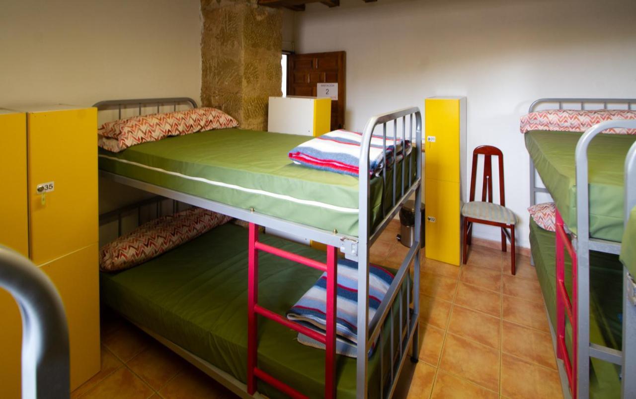 La Pata De Oca Hostal Rural Y Albergue Torres del Rio Exterior photo